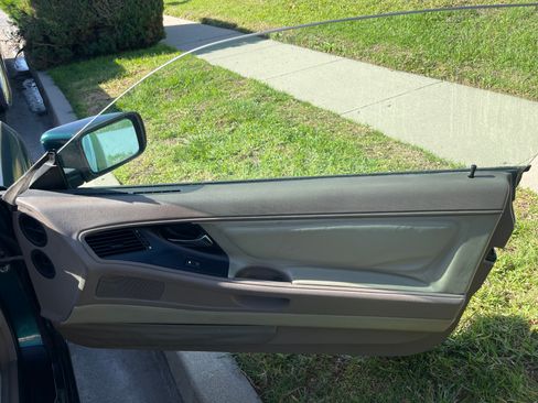 Used 1993 BMW 850Ci image 21