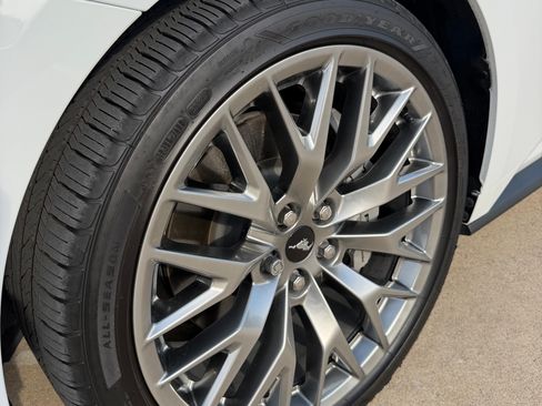 Used 2026 Ford Mustang GT Premium RWD image 16