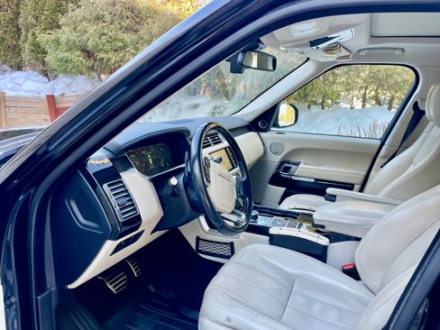 Used 2013 Land Rover Range Rover Supercharged image 13