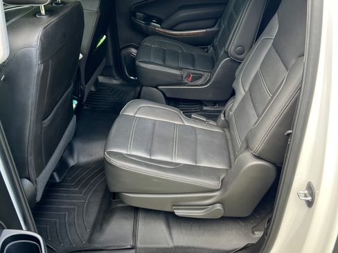 Used 2019 GMC Yukon XL Denali AWD/4WD image 11