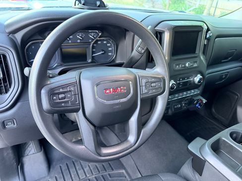 Used 2023 GMC Sierra 3500 Pro w/ Gooseneck/5TH Wheel Package AWD/4WD image 11