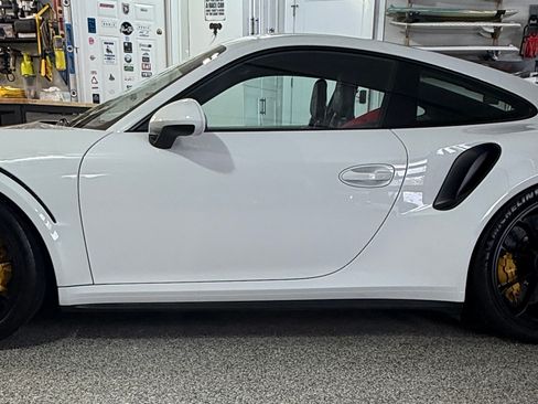 Used 2016 Porsche 911 GT3 RS image 9