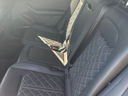 Used 2023 Audi SQ8 Prestige image 8