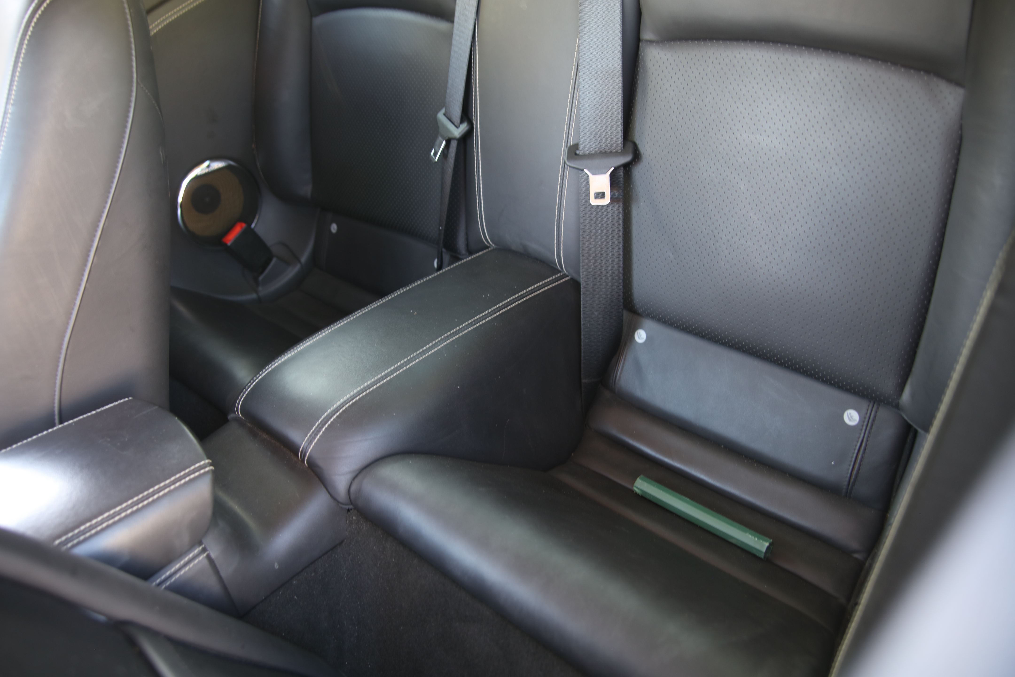 Used 2010 Jaguar XK Coupe RWD image 12