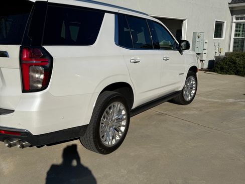 Used 2023 Chevrolet Tahoe Premier w/ Advanced Technology Package image 2