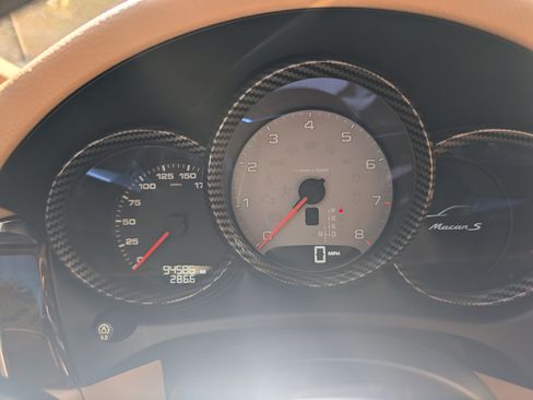 Used 2015 Porsche Macan S image 14