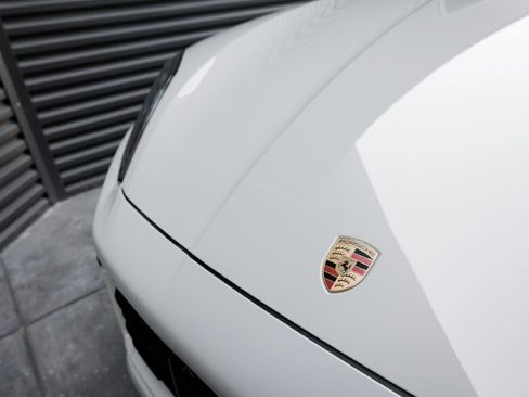 Used 2025 Porsche Cayenne GTS image 23