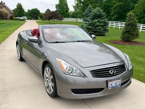Used 2009 INFINITI G37 Convertible w/ Premium Pkg RWD image 18