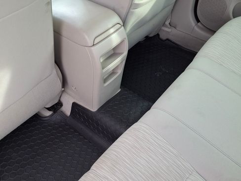 Used 2014 Nissan Sentra SV w/ SV Driver Package image 15