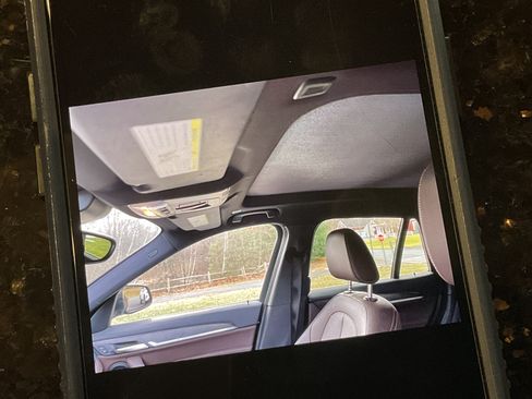 Used 2017 BMW X1 xDrive28i image 12