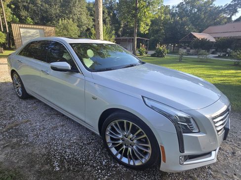 Used 2018 Cadillac CT6 Premium Luxury w/ Super Cruise Package image 11