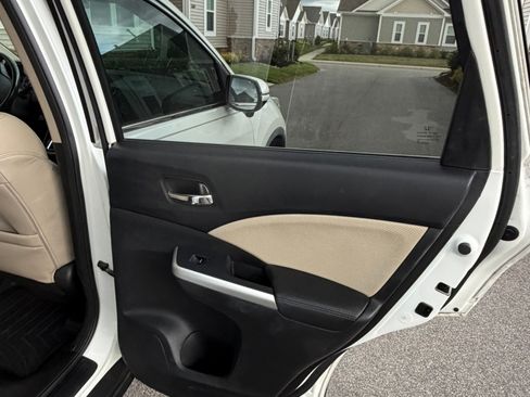 Used 2015 Honda CR-V Touring image 23