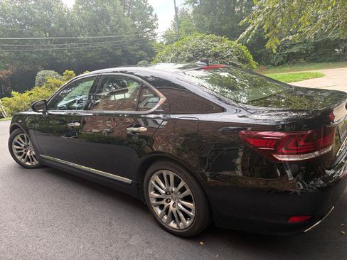 Used 2014 Lexus LS 460 AWD w/ Comfort Package image 4