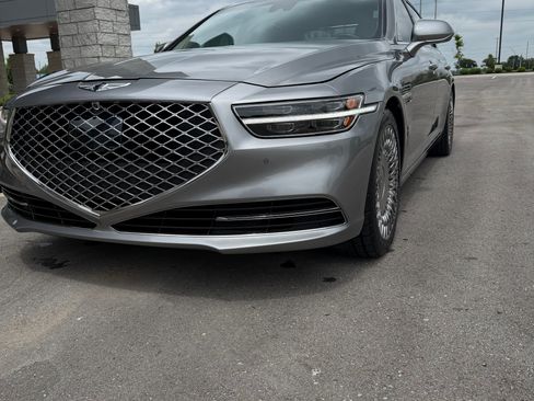 Used 2020 Genesis G90 5.0 Ultimate RWD image 29