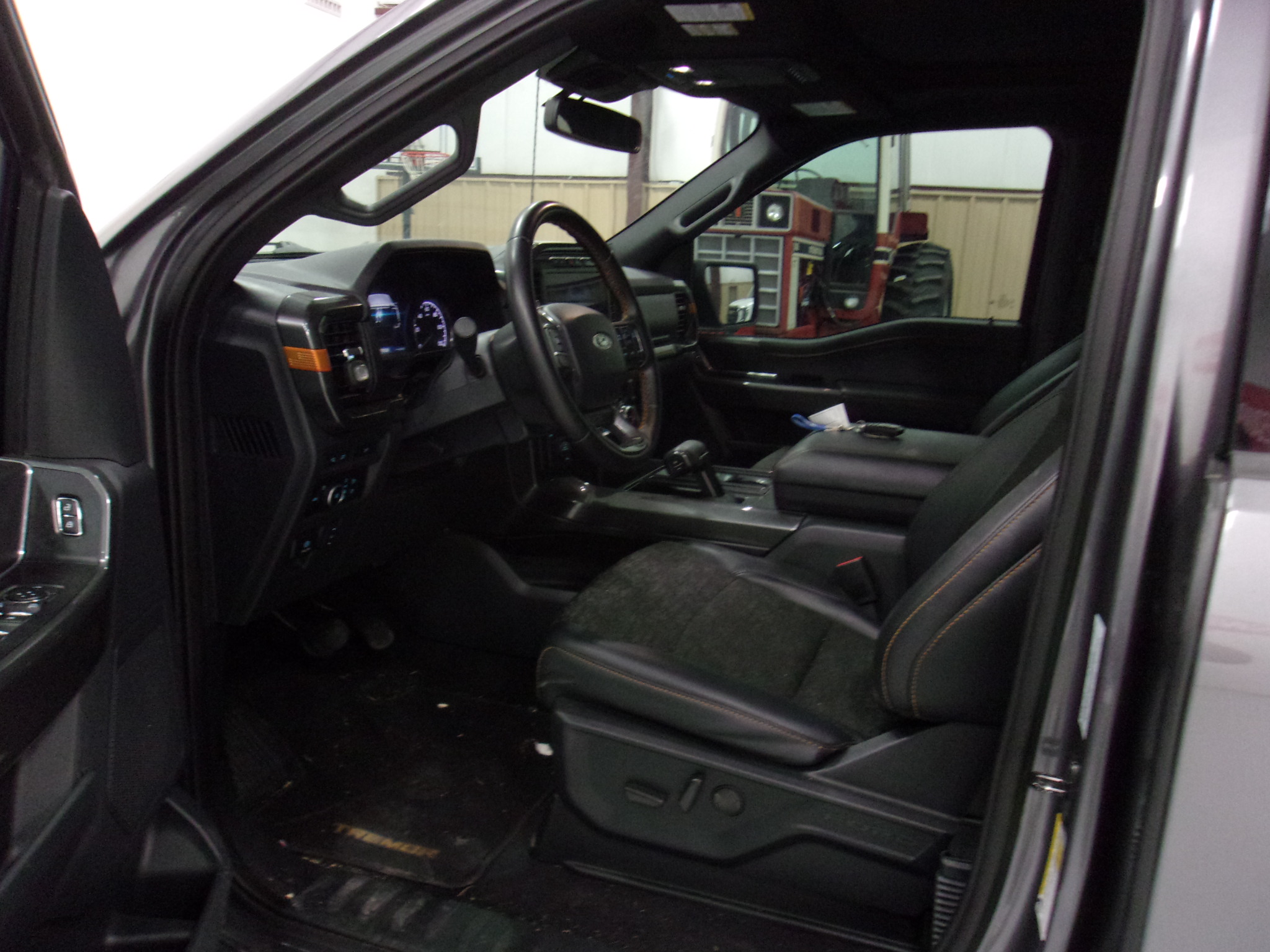 Used 2023 Ford F150 Tremor w/ Trailer Tow Package AWD/4WD image 17