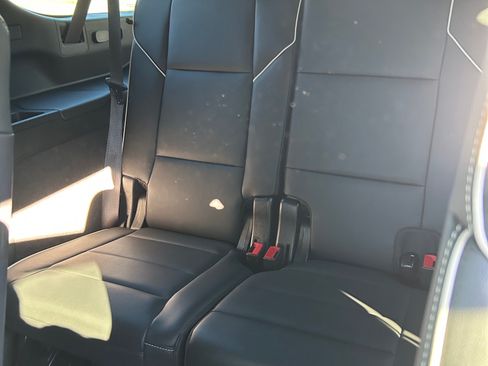 Used 2023 Cadillac Escalade ESV Sport w/ LPO, ONYX Package image 15