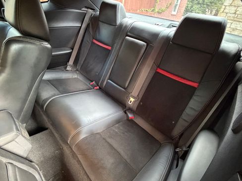 Used 2013 Dodge Challenger SRT8 w/ Harman Kardon Audio Group RWD image 6