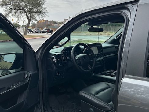 Used 2021 Ford F150 XL w/ STX Appearance Package image 10