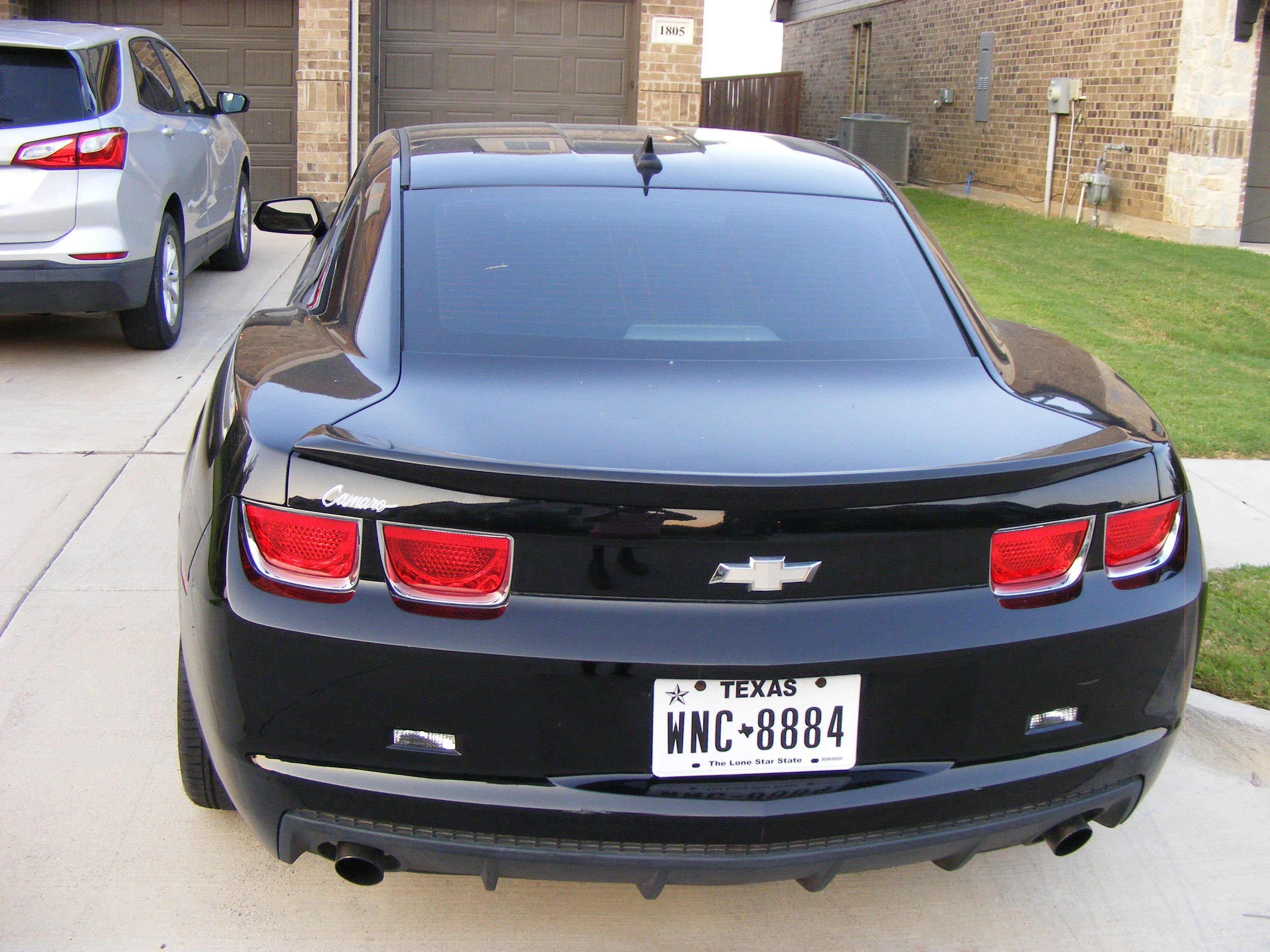 Used 2011 Chevrolet Camaro LS RWD image 13