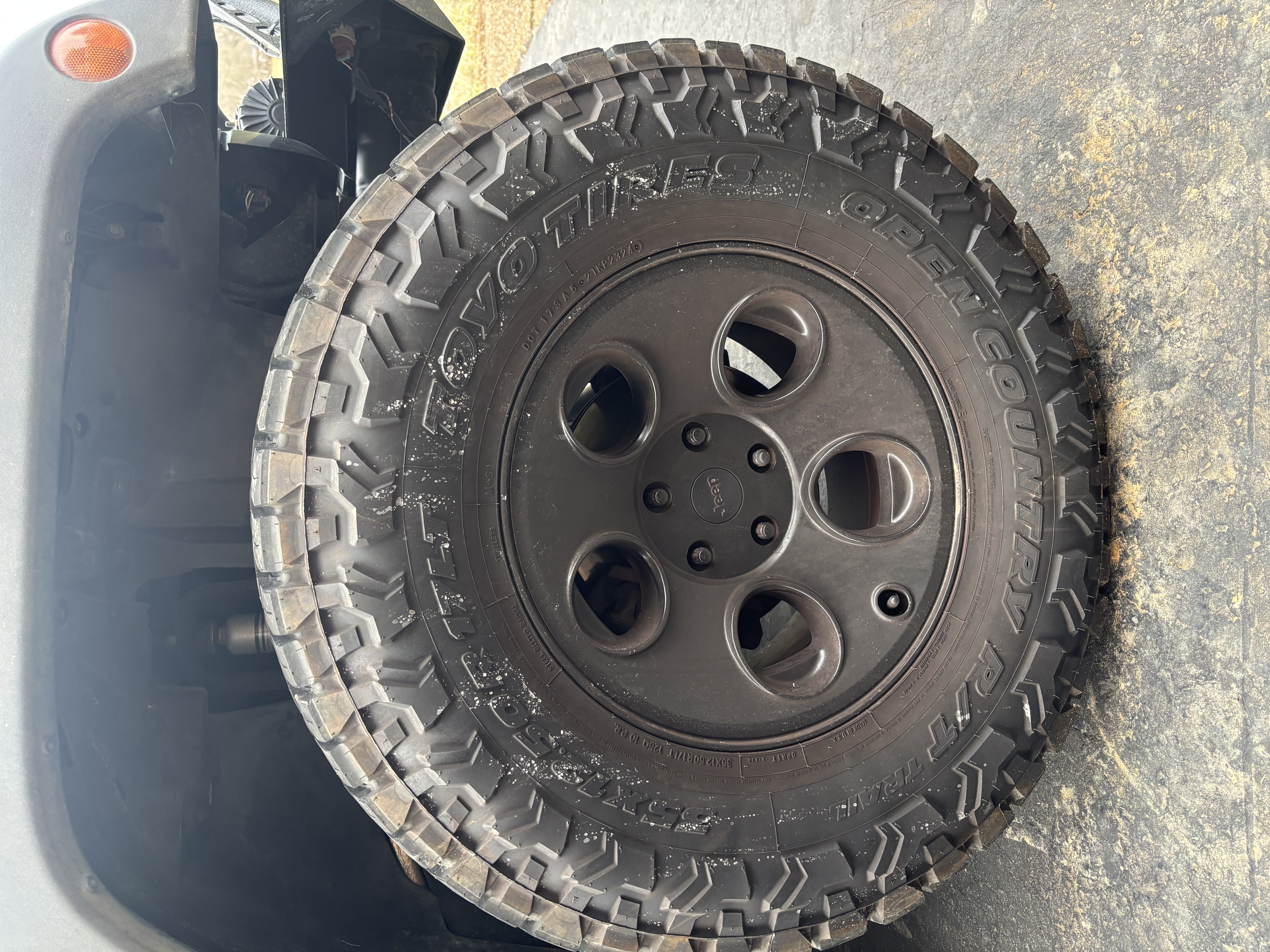 Used 2013 Jeep Wrangler Unlimited Sport AWD/4WD image 13