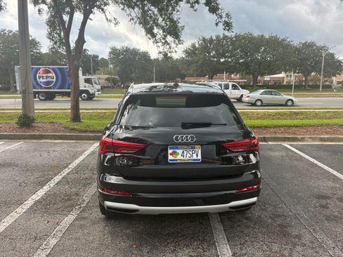 Used 2022 Audi Q3 2.0T Premium AWD/4WD image 4