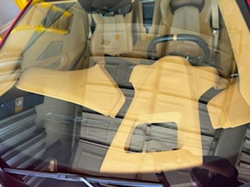 Used 2023 Chevrolet Corvette Stingray Premium Conv w/ Z51 Performance Package image 13