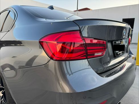 Used 2018 BMW M3 RWD image 25