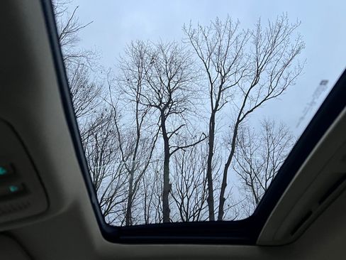 Used 2011 Buick Regal CXL Turbo w/ TO2 Preferred Equipment Group image 19