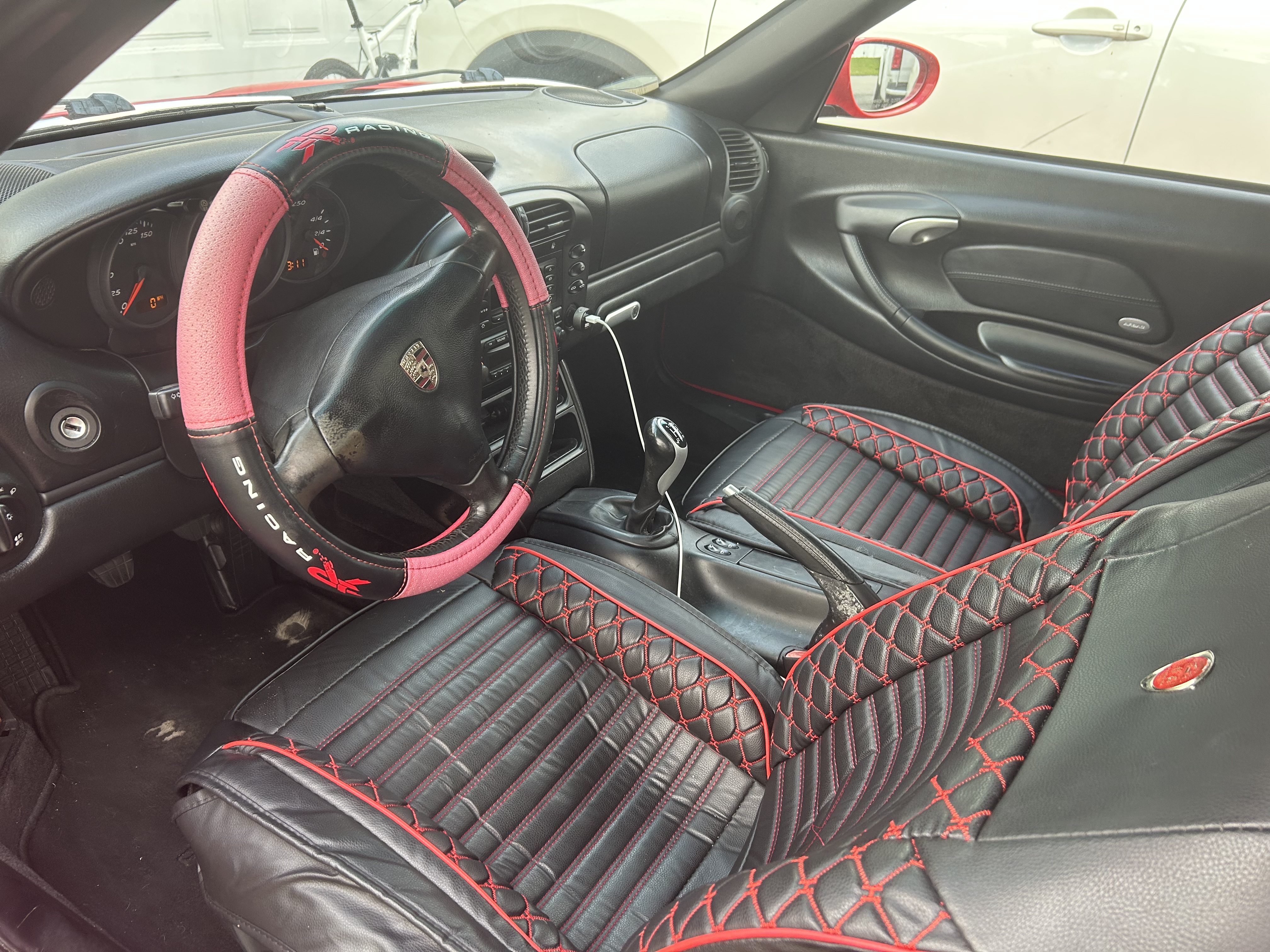 Used 2004 Porsche Boxster RWD image 8