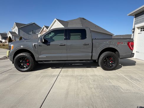 Used 2021 Ford F150 XLT w/ Equipment Group 302A High image 22