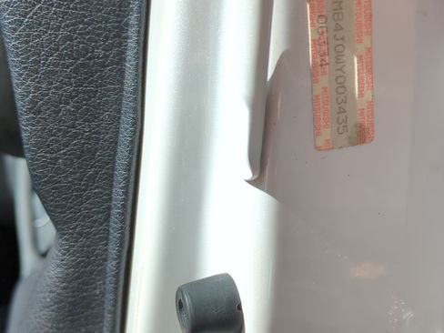 Used 1998 Mitsubishi 3000GT SL image 16