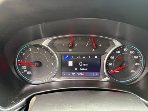 Used 2019 Chevrolet Equinox LT FWD image 19