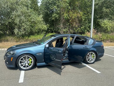 Used 2009 Pontiac G8 GT w/ Premium Package image 25