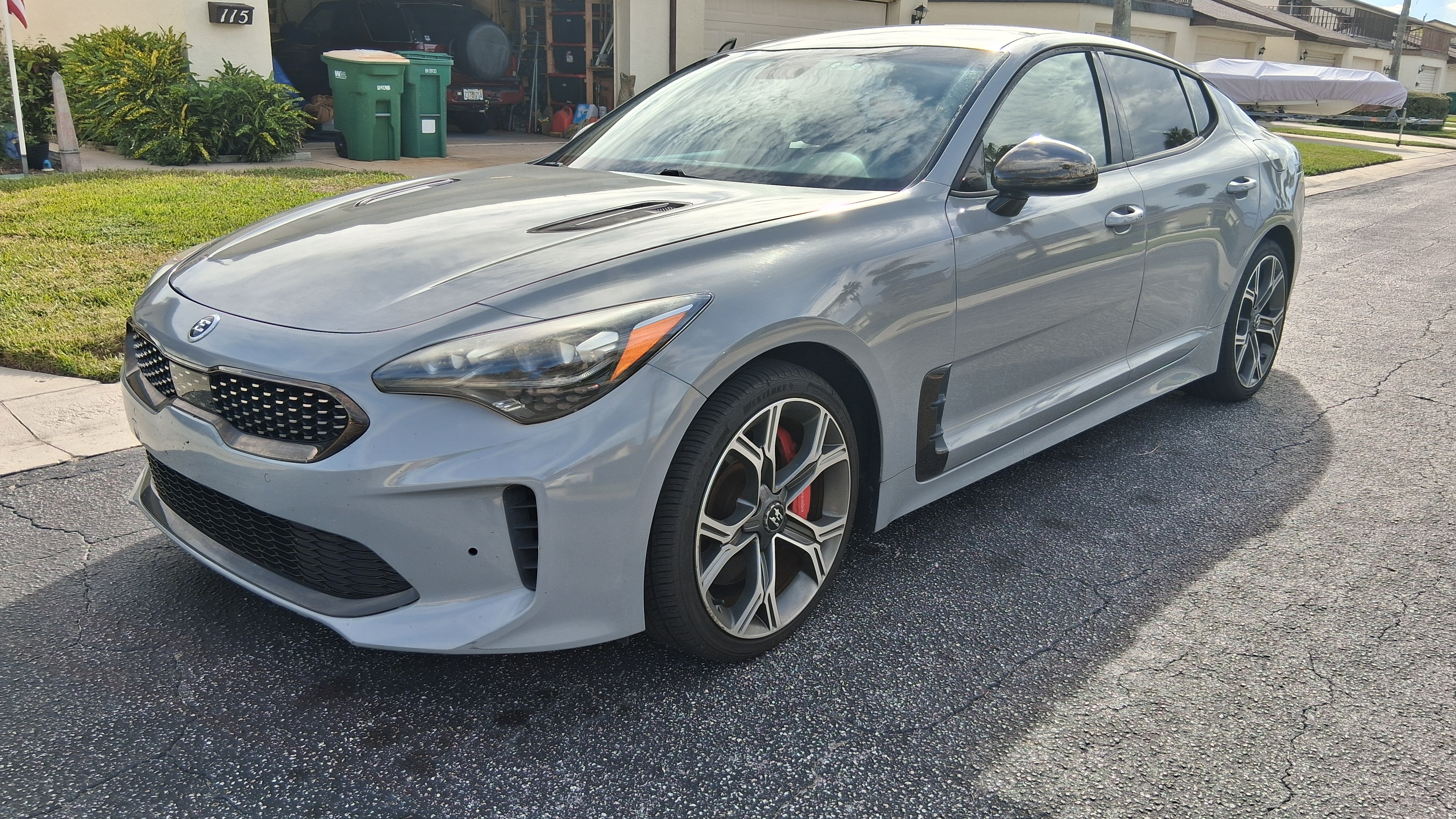 Used 2021 Kia Stinger GT RWD image 1