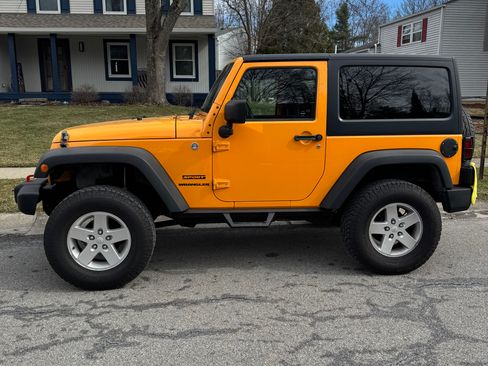 Used 2012 Jeep Wrangler Sport image 13