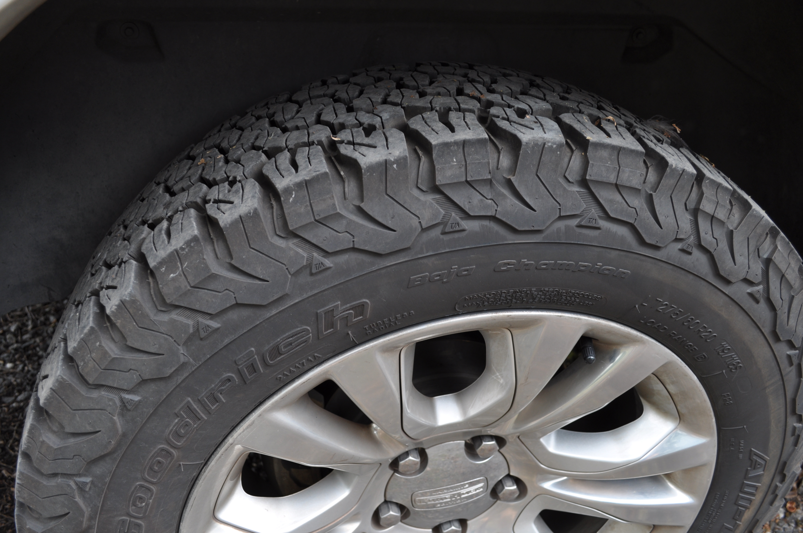 Used 2014 RAM 1500 Laramie Longhorn w/ Convenience Group AWD/4WD image 17