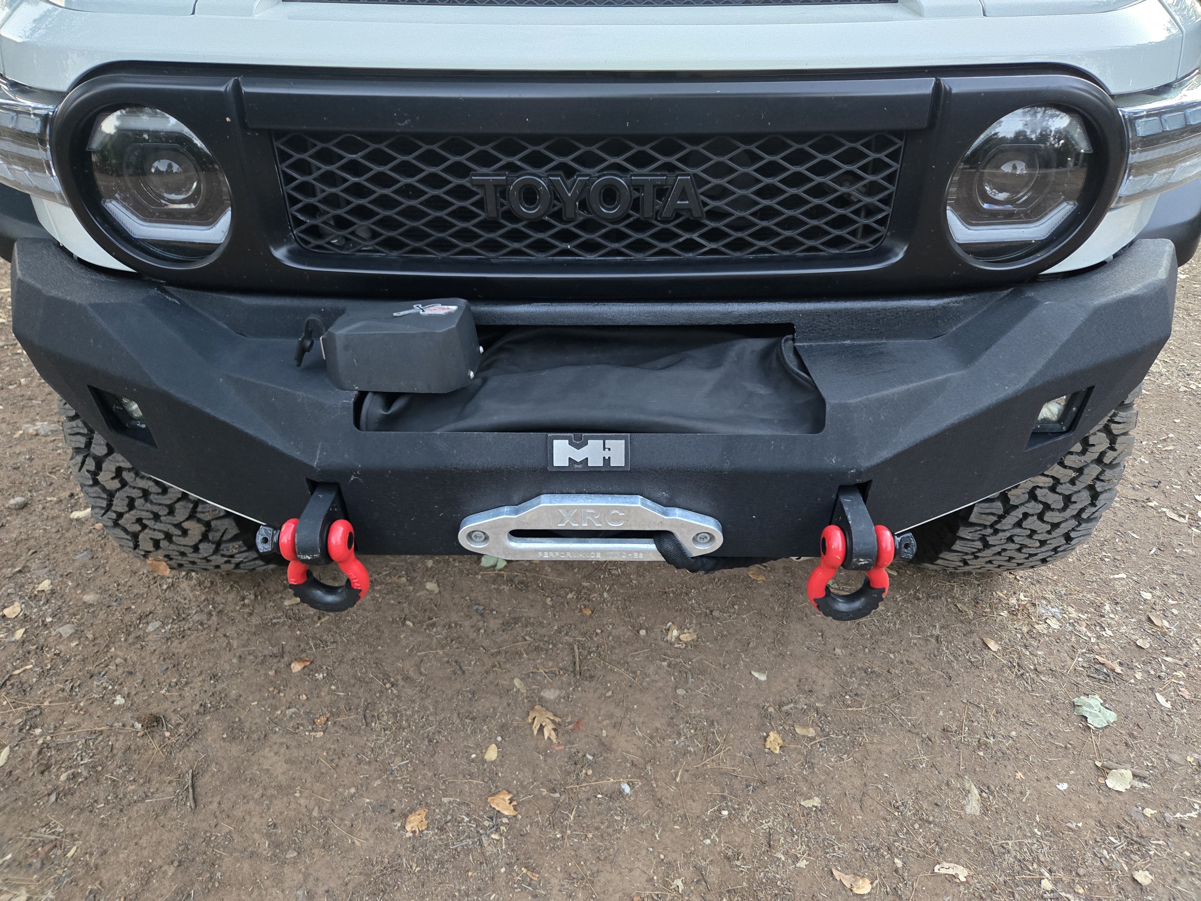 Used 2014 Toyota FJ Cruiser 4WD w/ Upgrade Package image 16