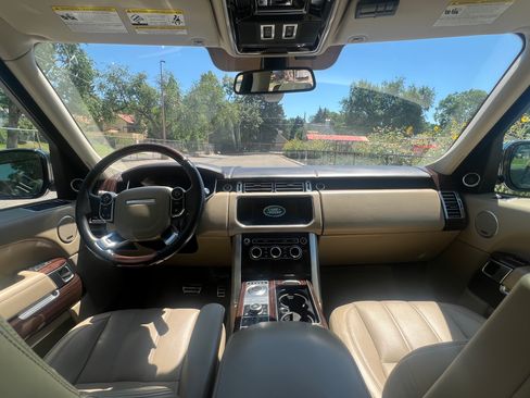 Used 2014 Land Rover Range Rover Long Wheelbase Autobiography image 10