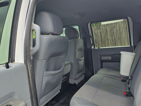 Used 2012 Ford F250 XLT w/ XLT Interior Pkg image 14