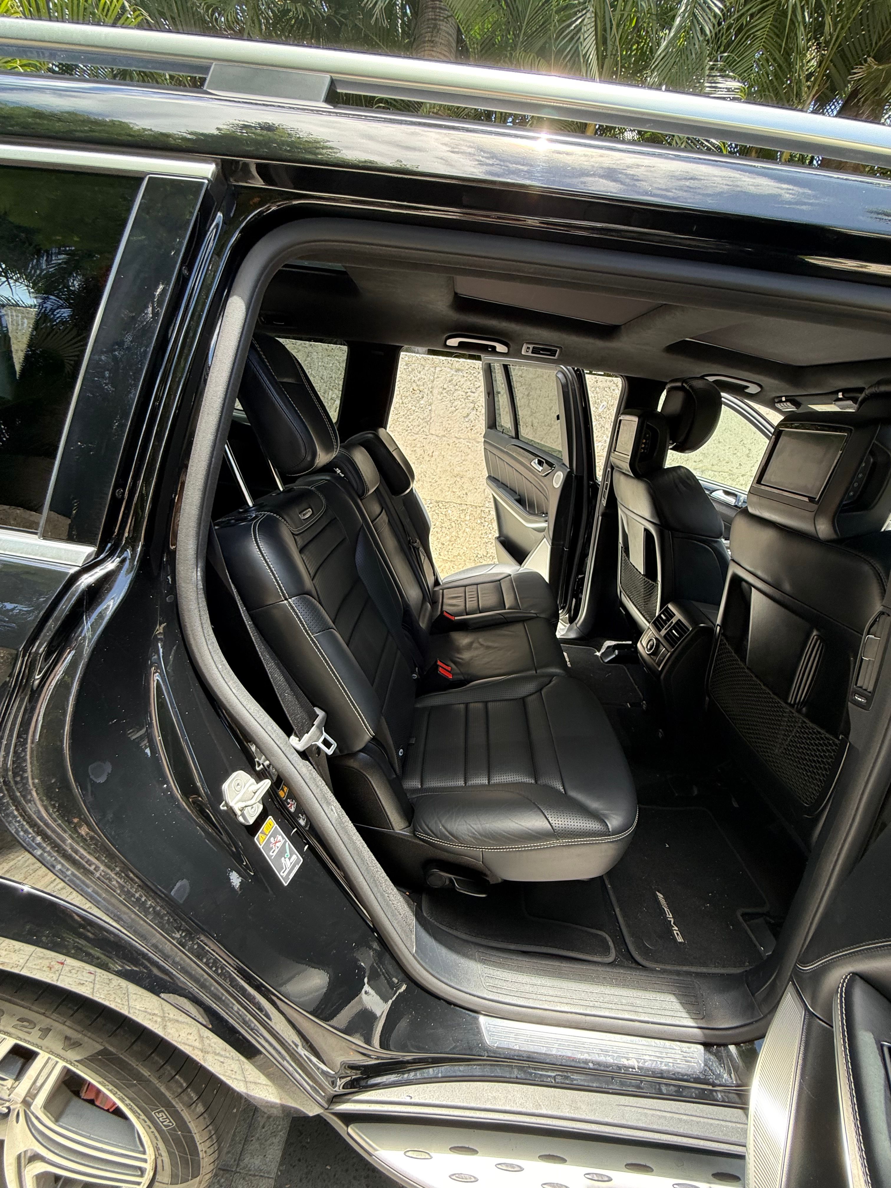 Used 2014 Mercedes-Benz GL 63 AMG 4MATIC image 21