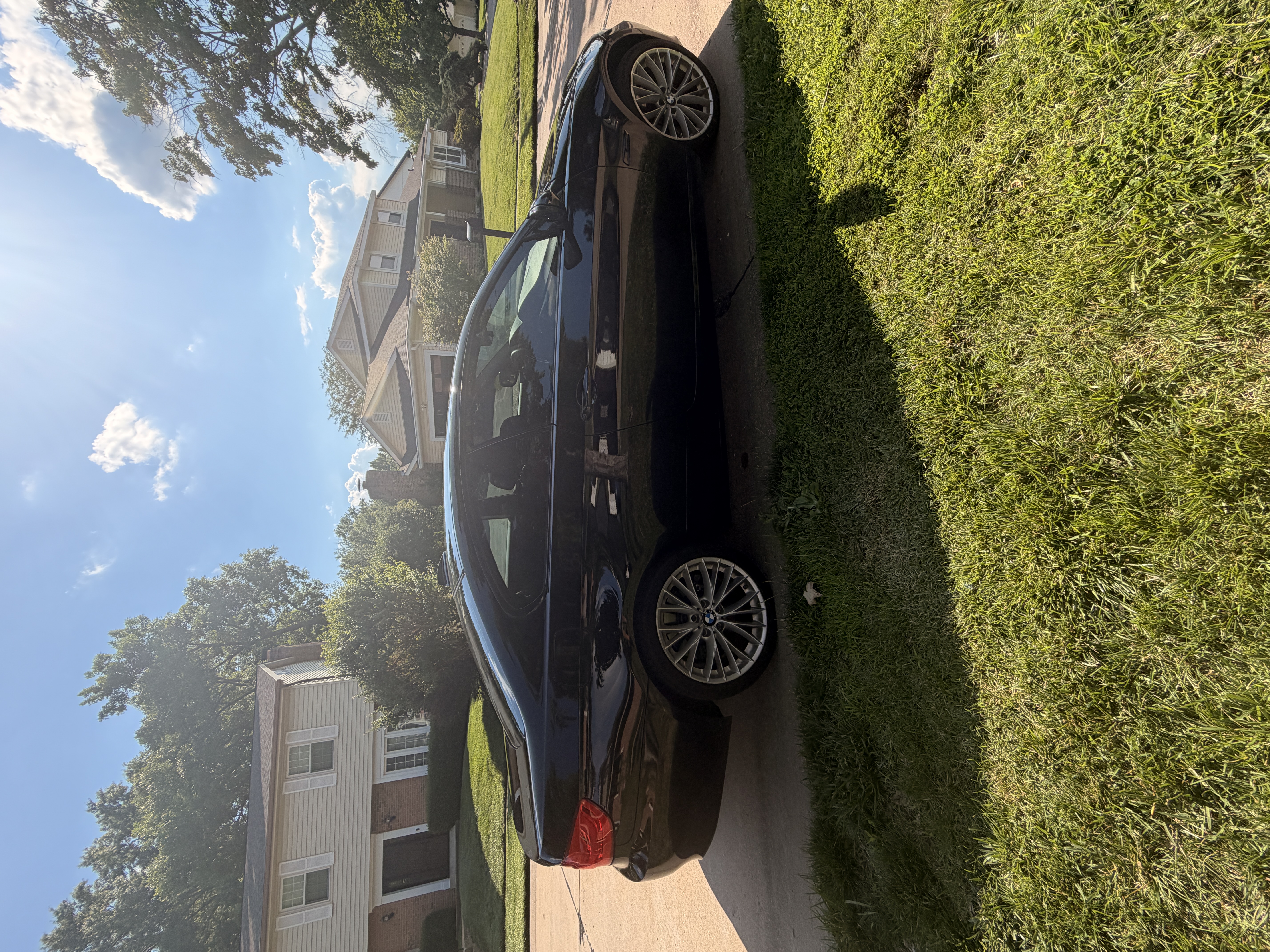 Used 2011 BMW 335i xDrive Coupe AWD/4WD image 6