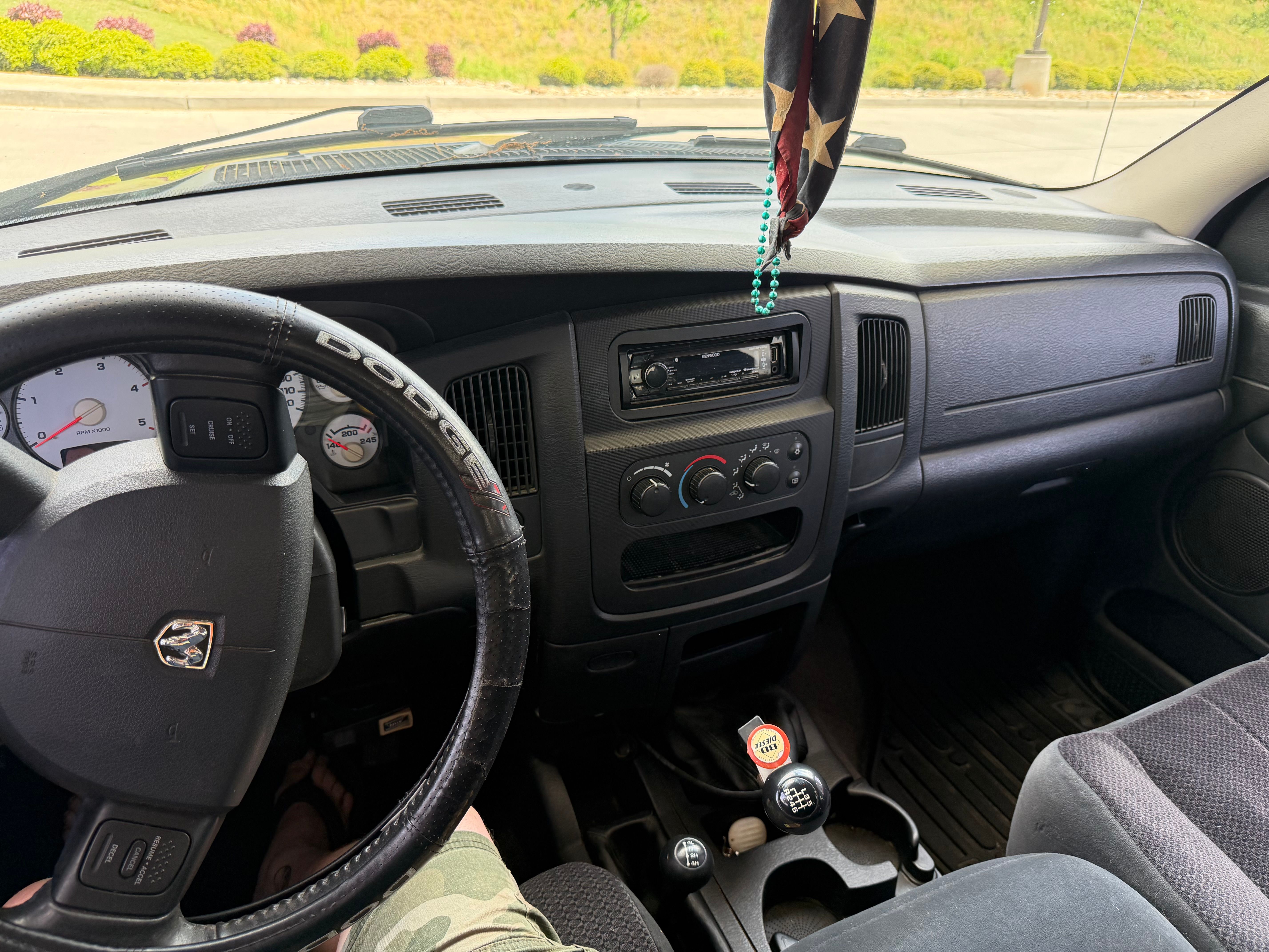 Used 2005 Dodge Ram 2500 Truck SLT w/ Quad Cab Big Horn Value Group AWD/4WD image 11