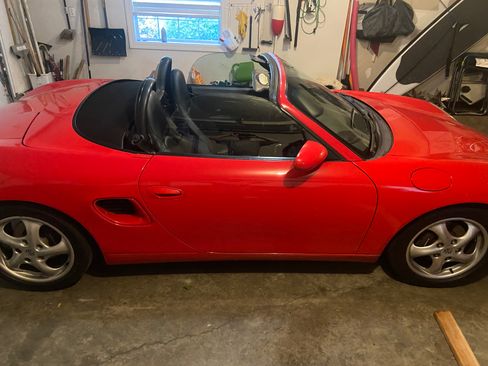Used 2000 Porsche Boxster image 8
