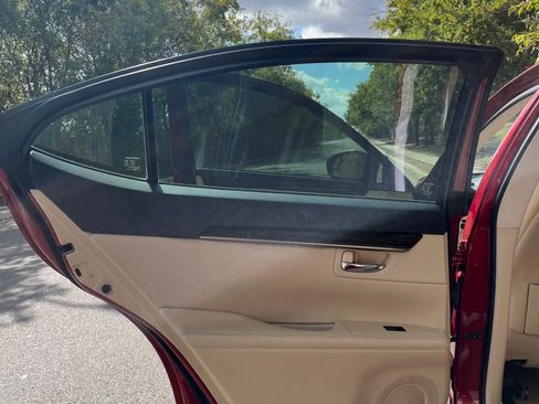 Used 2014 Lexus ES 350 image 18