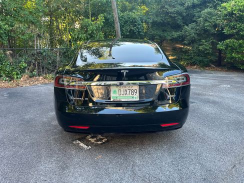 Used 2018 Tesla Model S 100D AWD/4WD image 8