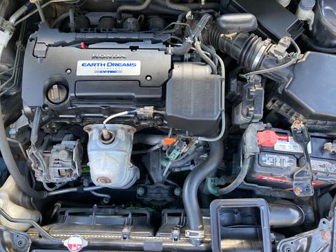 Used 2014 Honda Accord LX image 8