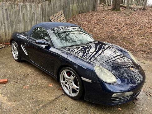 Used 2005 Porsche Boxster S image 11