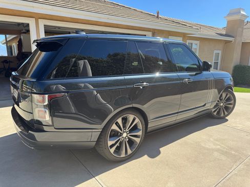 Used 2020 Land Rover Range Rover SV Autobiography Dynamic image 4