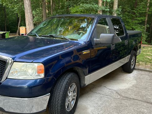 Used 2007 Ford F150 XLT RWD image 1