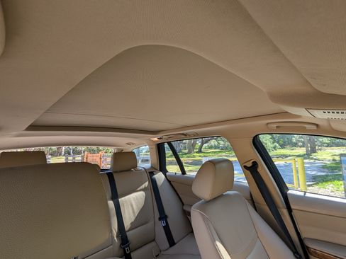 Used 2008 BMW 328xi Wagon image 24